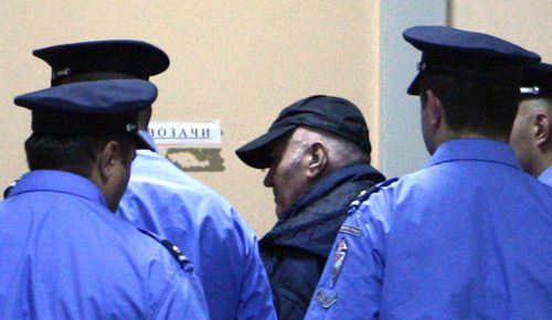 Mladic arrested Mladic detained