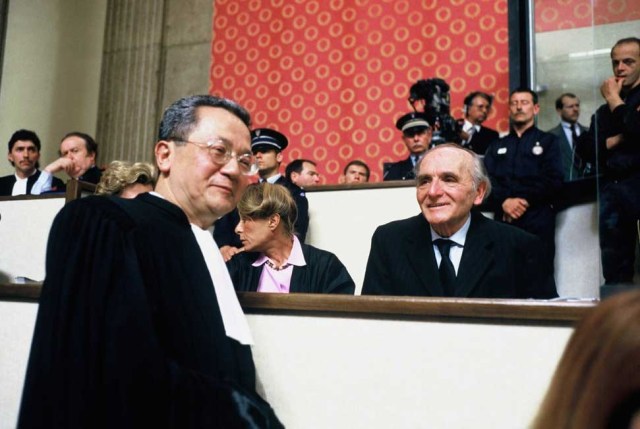 Jacques Vergès with Klaus Barbie (Photo: AP)