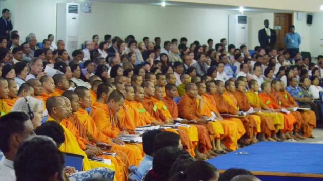 A crowd watches proceedings at the ECCC (Photo: Brandeis)