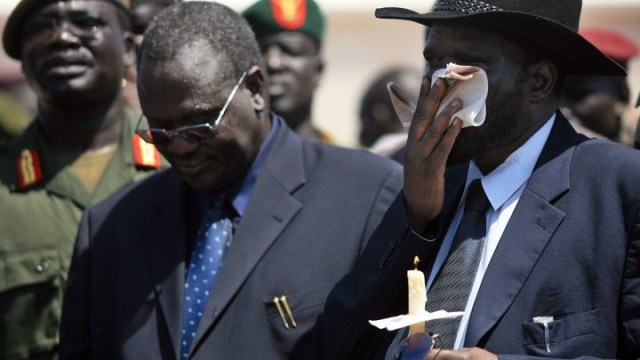 Riek Machar (left) and Salva Kiir (Photo: France 24)