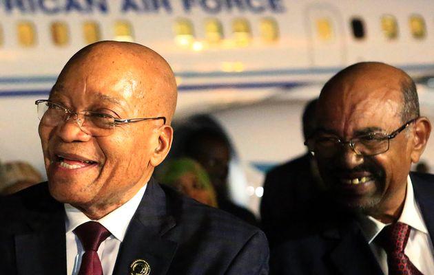 South African President Jacob Zuma with his Sudanese counterpart Omar al-Bashir (Photo: Mohamed Nureldin Abdallah / Reuters)